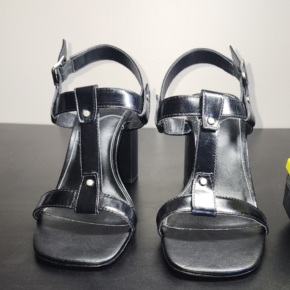 Vince Camuto Black Block Heel Sandals - Picture 6 of 13